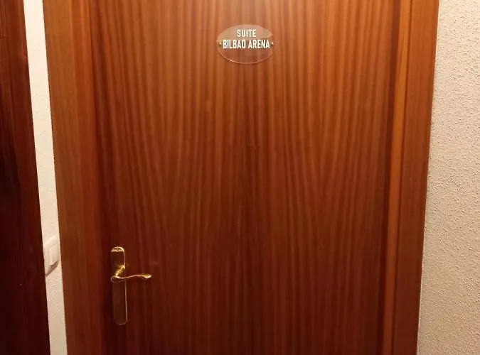 Arena Con Plaza De Garaje * Bilbao