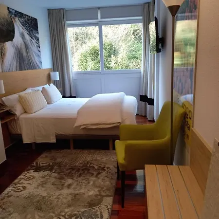 Проживание в семье Arena Con Plaza De Garaje Бильбао