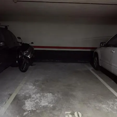 Privatunterkunft Arena Con Plaza De Garaje Bilbao
